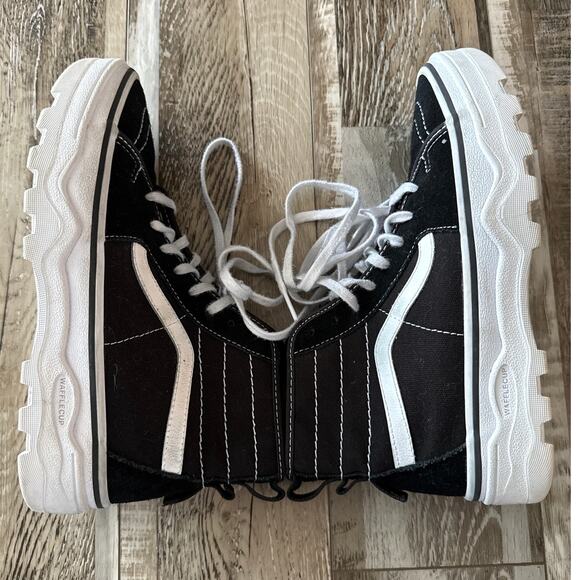 VANS Womens Sentry Sk8-Hi WC Sneakers 6.5 Black Suede Canvas Skate Lug Shoes - Picture 7 of 11